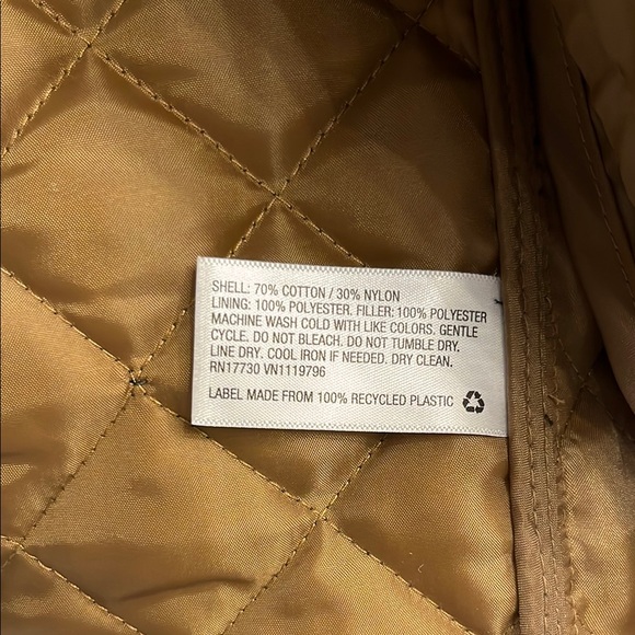 Army Green Quilted Jacket - Picture 6 of 9